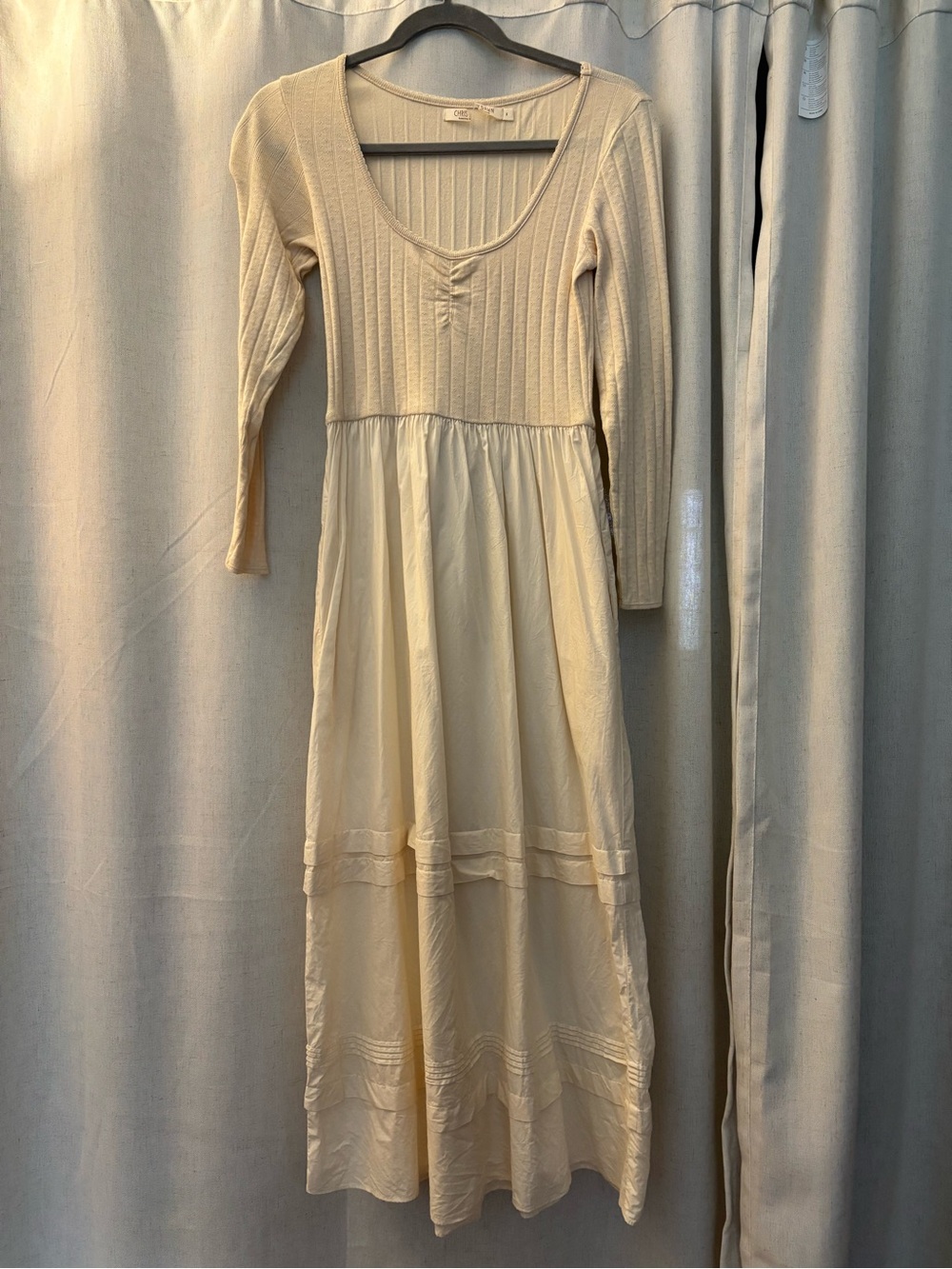 *SAMPLE* Evelyn Dress - Picture 6 of 8